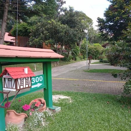 Ex Pousada Vale Do Bosque - Aluguel Por Temporada 호텔 그라마도 외부 사진